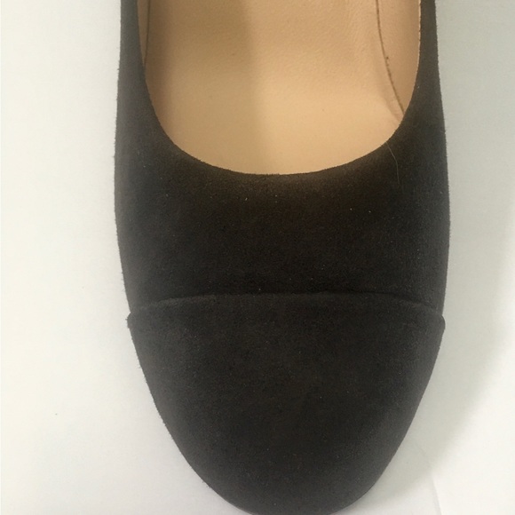 NWT-CHANEL PUMPS - Picture 5 of 11